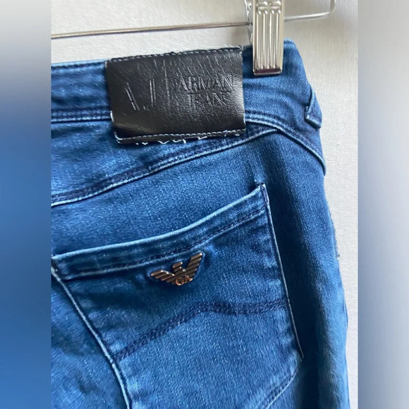 Armani skinny leg denim mid rise jeans Sz 26” - Picture 3 of 13